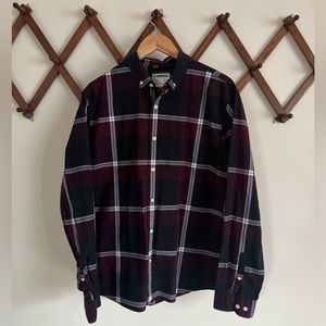 Men’s Express Slim Fit Casual Dress Shirt Black and Maroon Plaid Size XL
